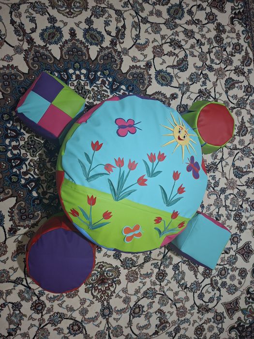 Bog'chalar va bolalar uchun yumshoq mebellar to'plami