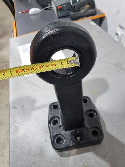 Ochet remorca remorcare cu talpa 25 tone preț 1180 Lei prindere în 8 ș