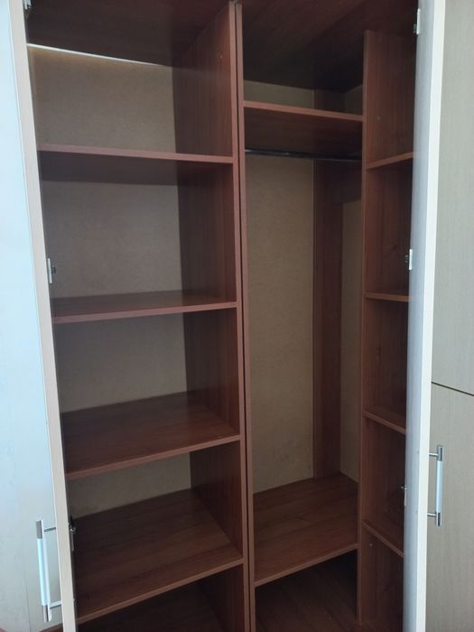 Шкаф отдам даром