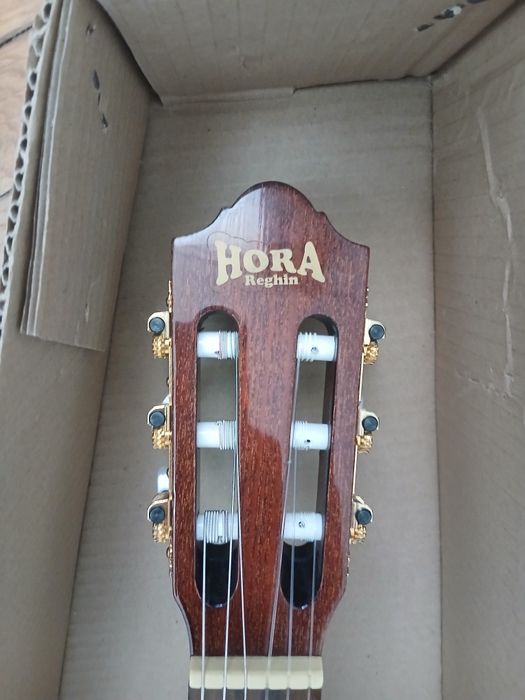 Chitara Clasica Hora Model Stejar
