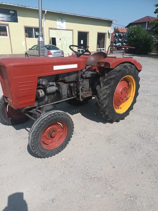 tractor agricol Carraro 300