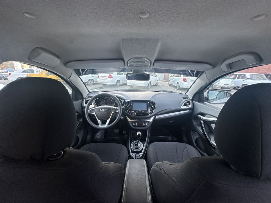 Lada Vesta Cross SW (2019)