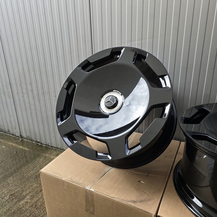 Чисто нови ковани 23" джанти за Mercedes GLS/GLS 63 AMG