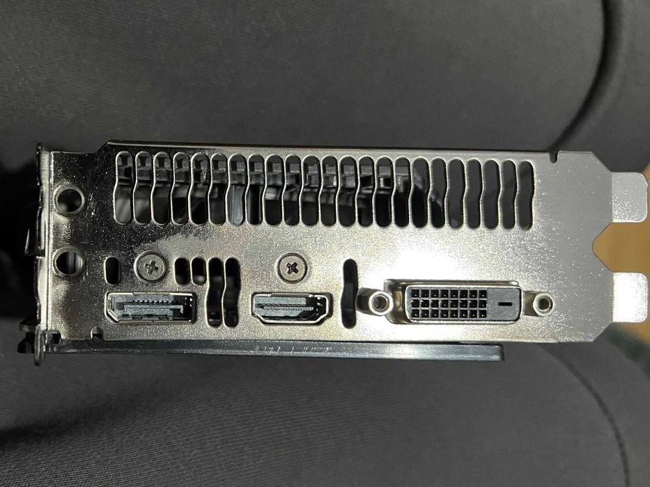 Placa video GTX 1050 Ti 4 GB