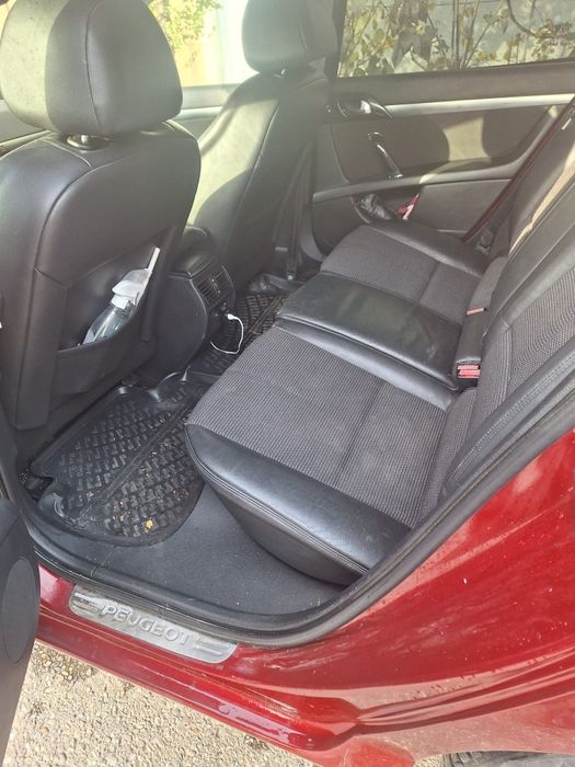 Vând Peugeot 407 sw 2.0HDi