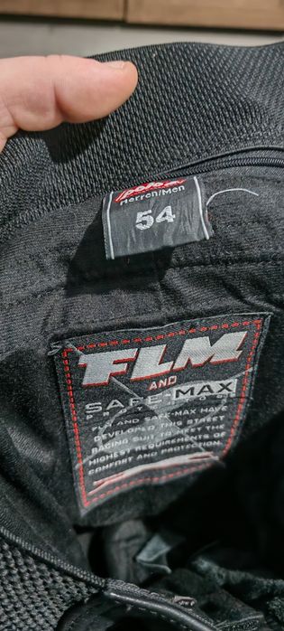 Echipament motocicletă FLM de vânzare