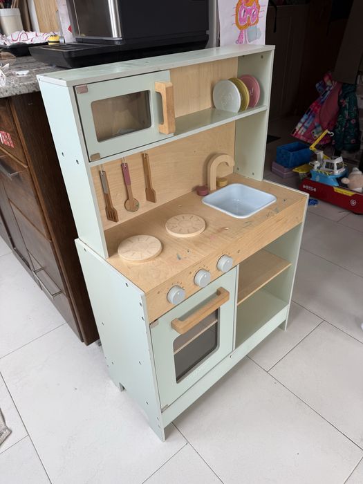 Little Dutch детска кухня