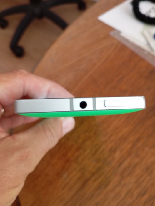 Vând Nokia 930 de colecție