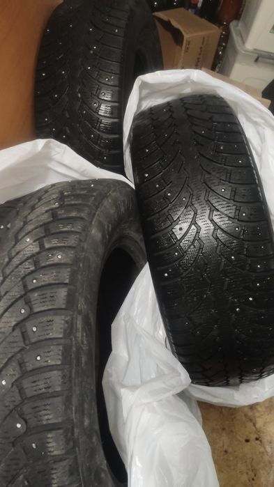 Продам шины зимние