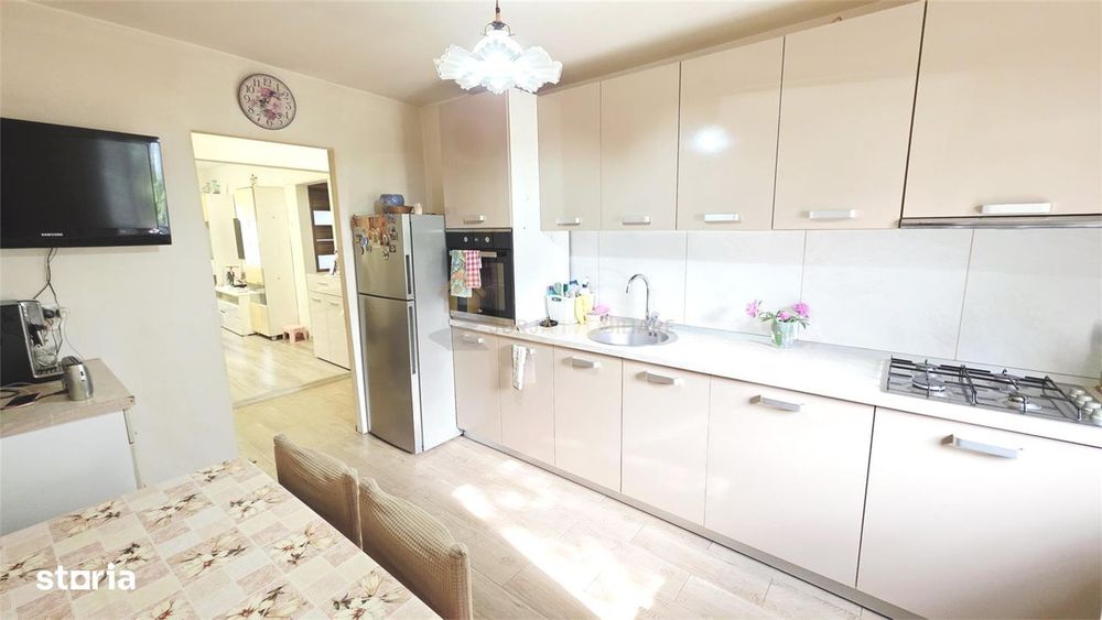 Apartament 3 Camere 65 Mp Manastur Zona Mogosoaia — fotografia 3