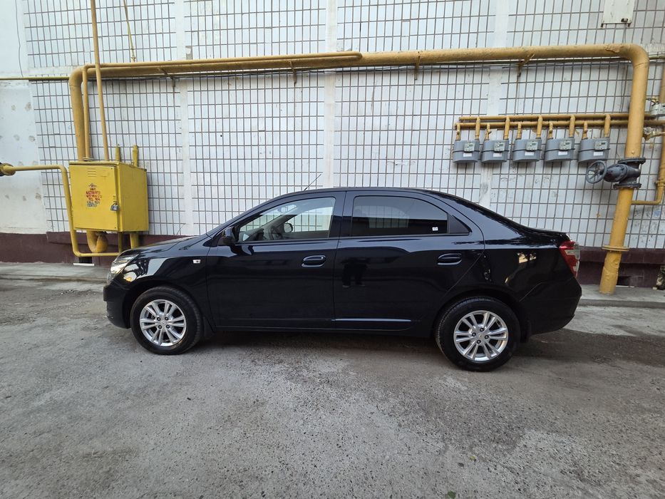 Машина Cobalt 2024