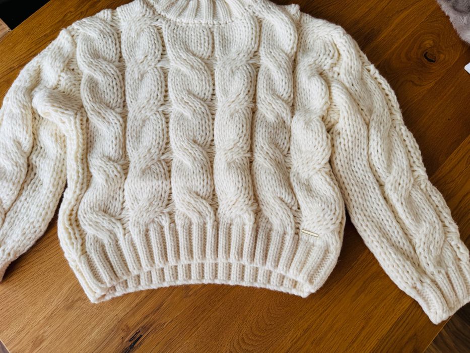Уникален дебел пуловер