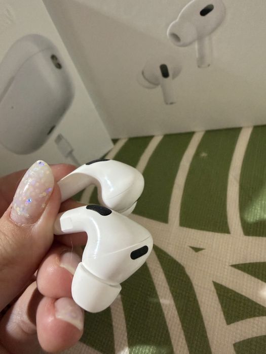 Vand AirPods Pro (2nd generation)