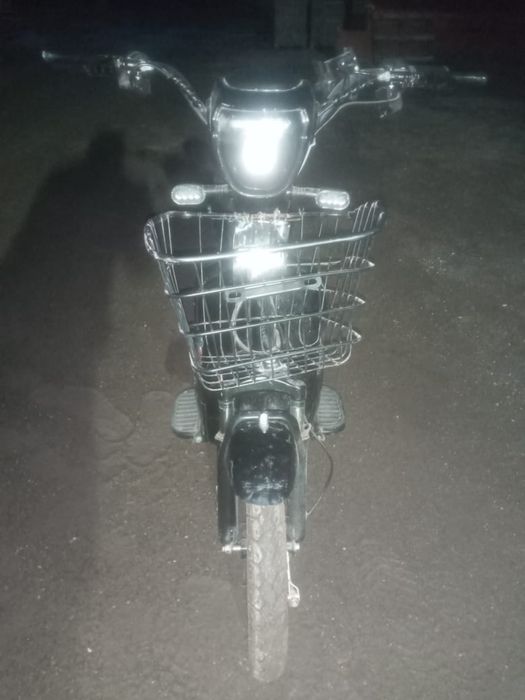 Электроскутер ,мопед