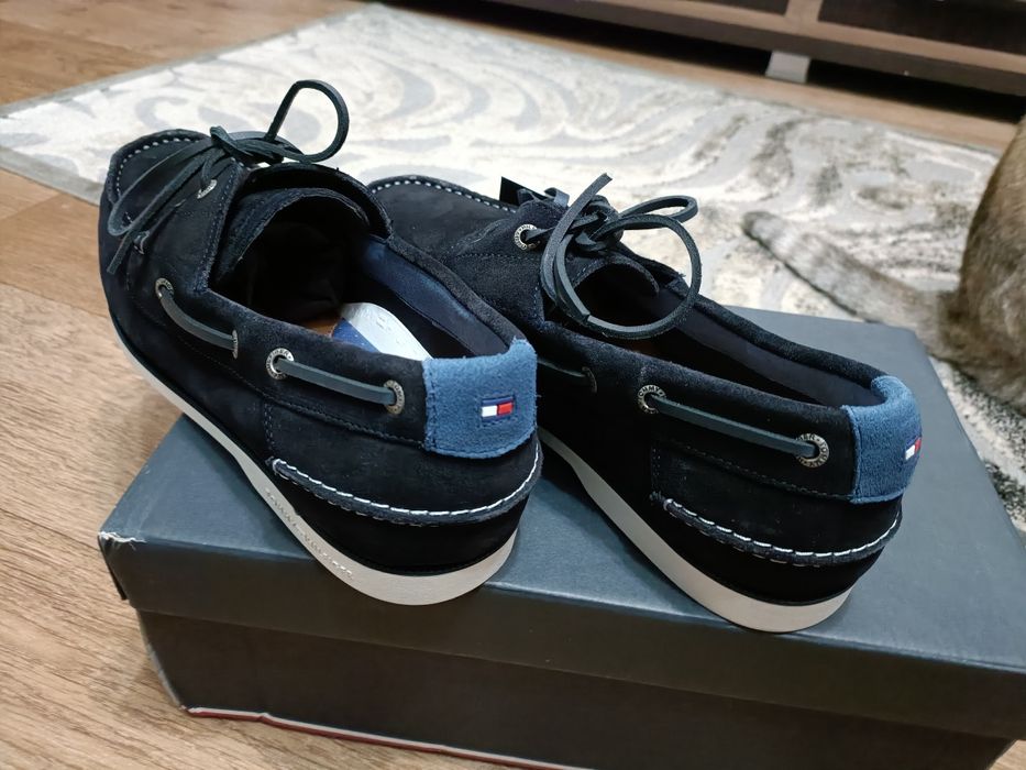 Продам лоферы Tommy Hilfiger