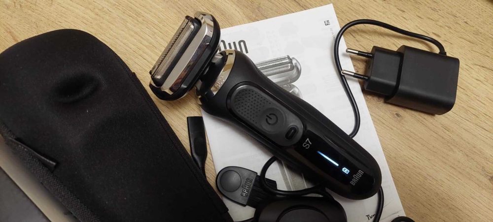 Шейвр за брада BRAUN 7 series 71-N1200s