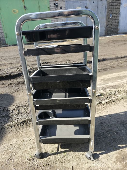 Тележка для парикмахерской