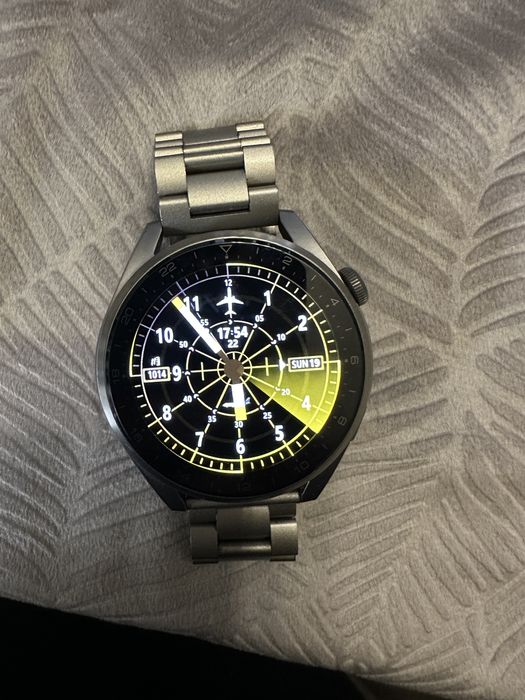 Смарт часовник HUAWEI 3 Pro