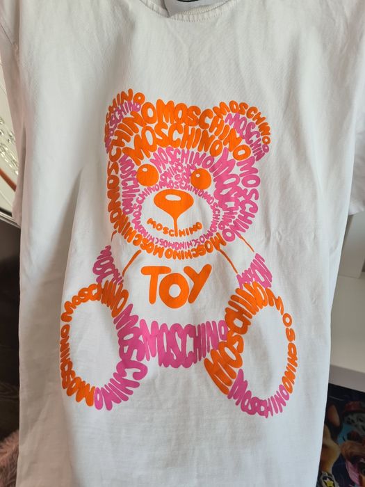 Tricou Moschino mărime M-L mic dama