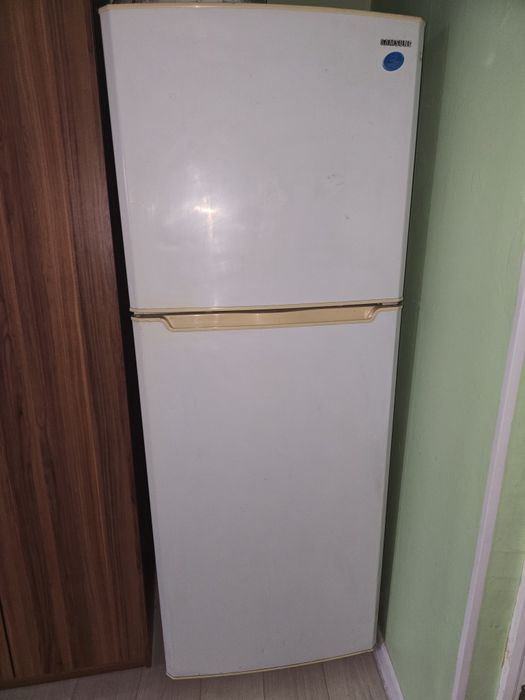 Холодильник samsung