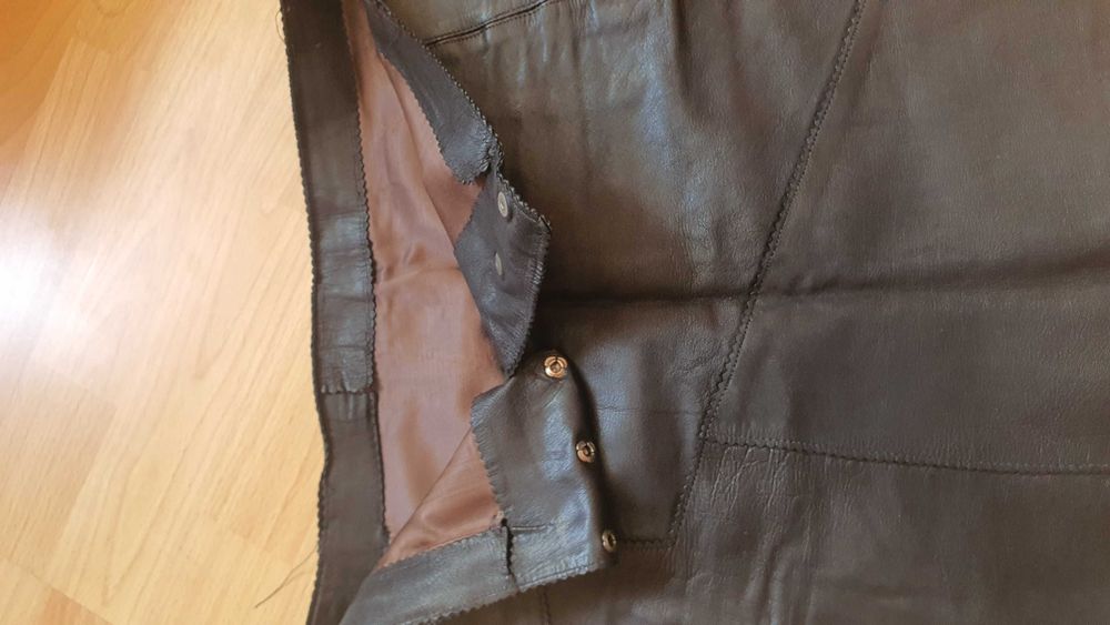 Черна секси  ПОЛА от естесвена кожа!