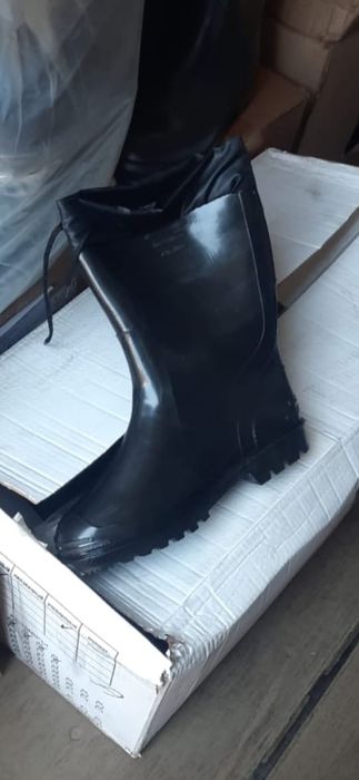 Сапоги резиновые