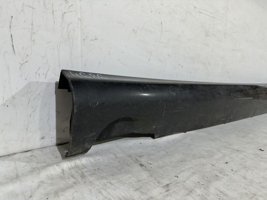 Prag stanga Volvo XC60, 2013, 2014, 2015, 2016, 2017.