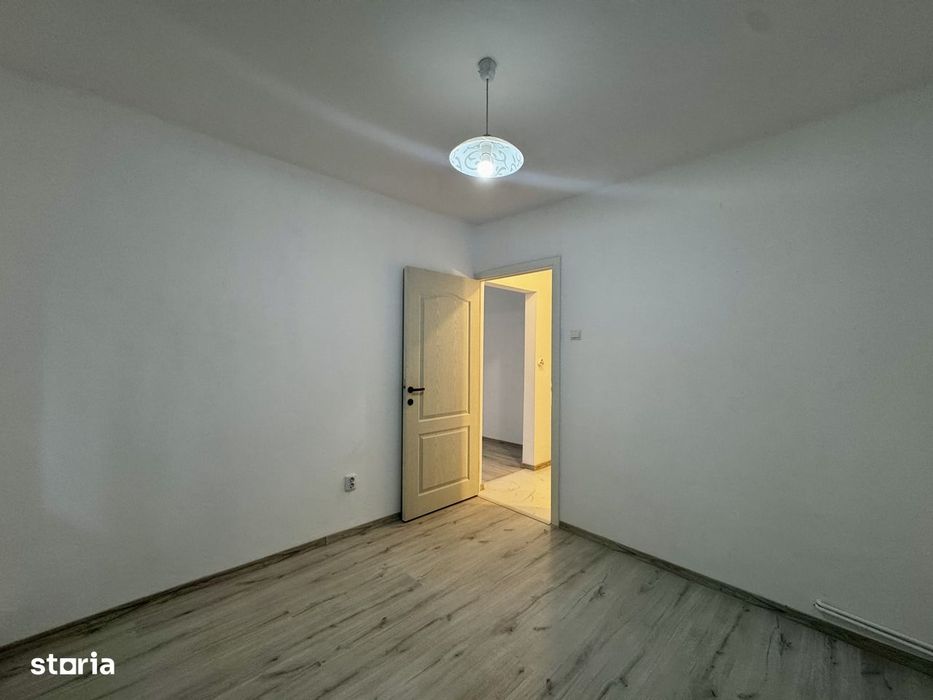 Apartament 2 camere parter, renovat – Zona Sagului