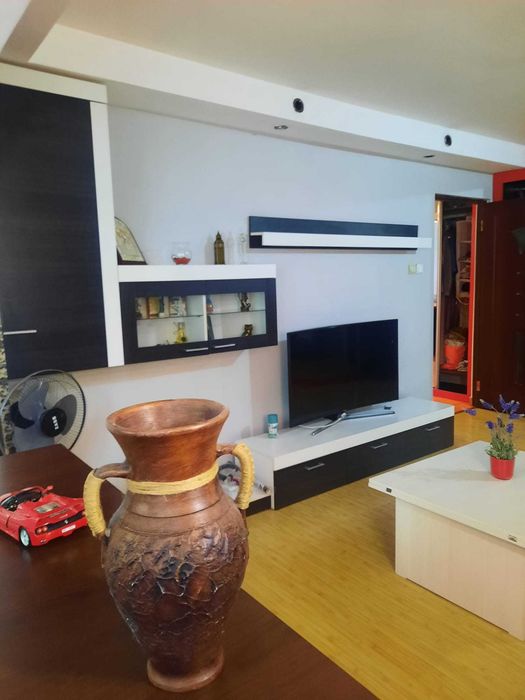 Apartament 2 camere de închiriat – Zona Almașul Mic, Sector 4