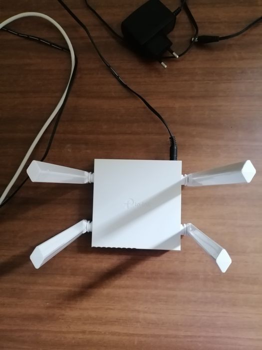 tp-link Archer C24 AC 750  Двухдиапазонный Wi-Fi роутер