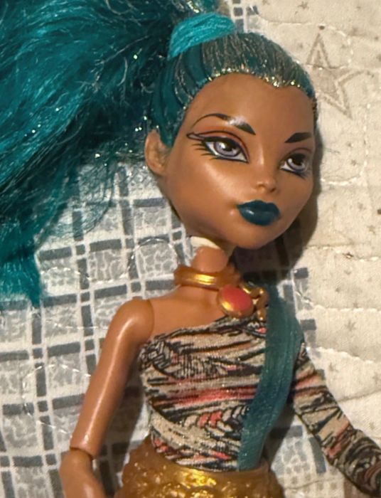 papusa monster high nefera de nile