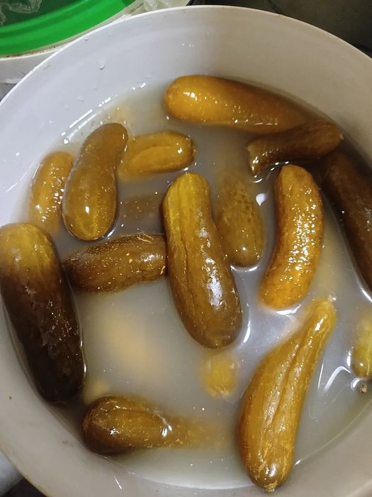 Огурцы соленые, бочковые