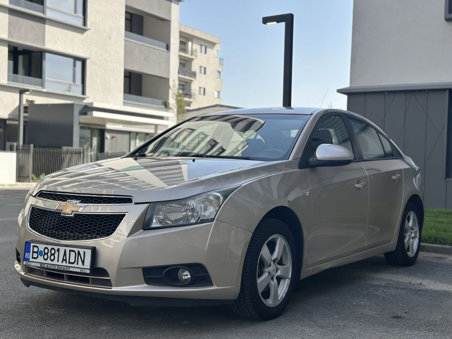 Chevrolet Cruze LS 2012 1.6 benzina cu GPL 178.000 KM