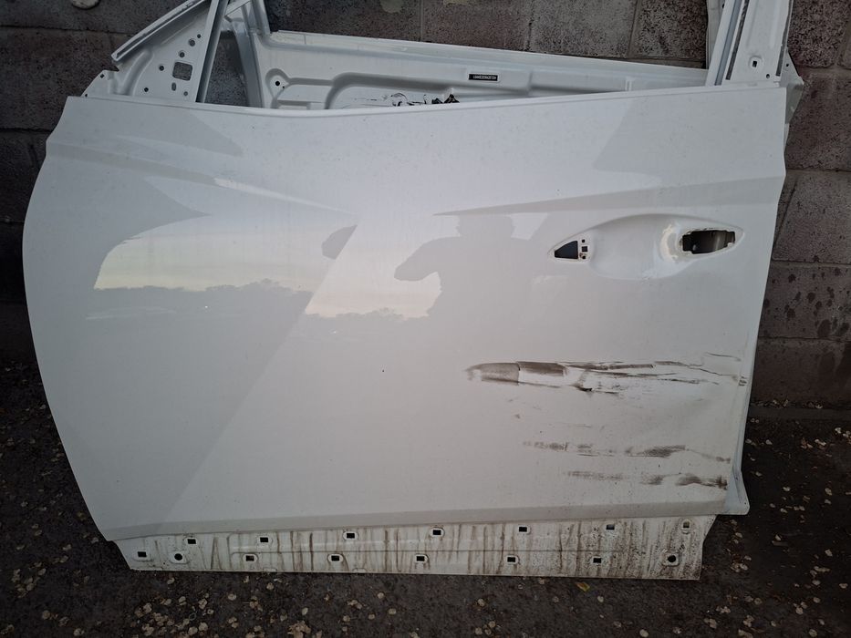 Дверь Hyundai Tucson nx4