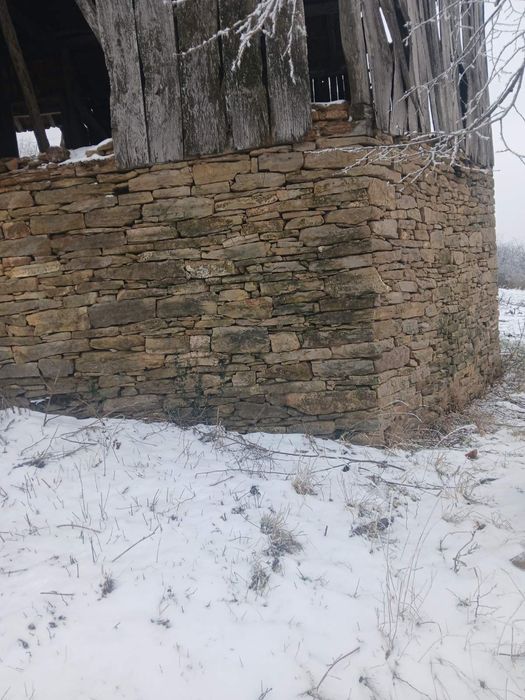 Къща на час от София