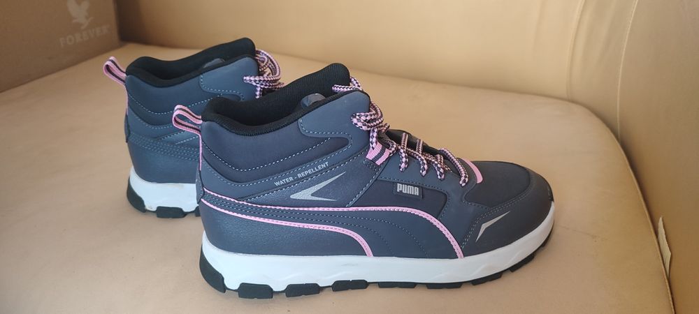 Маратонки Puma,размер 39