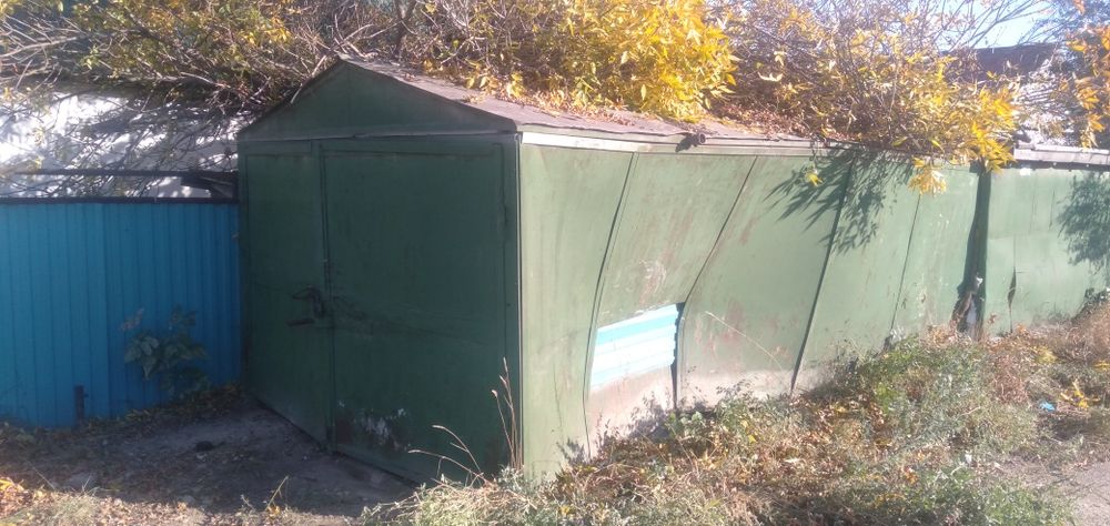 Продам гараж железный