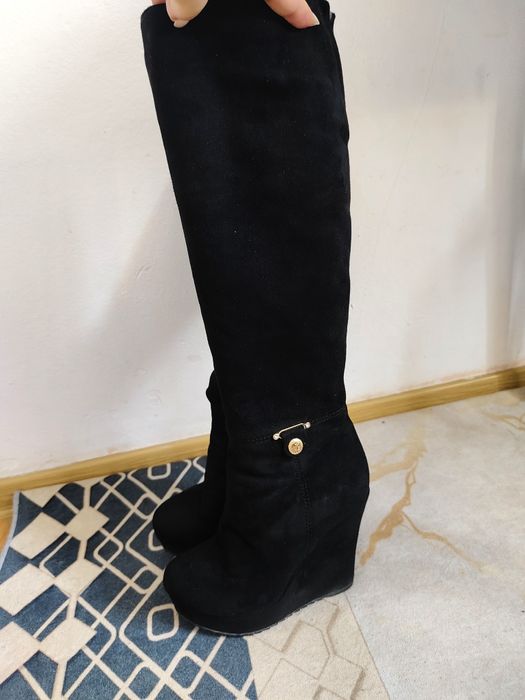 Продам обувь новая