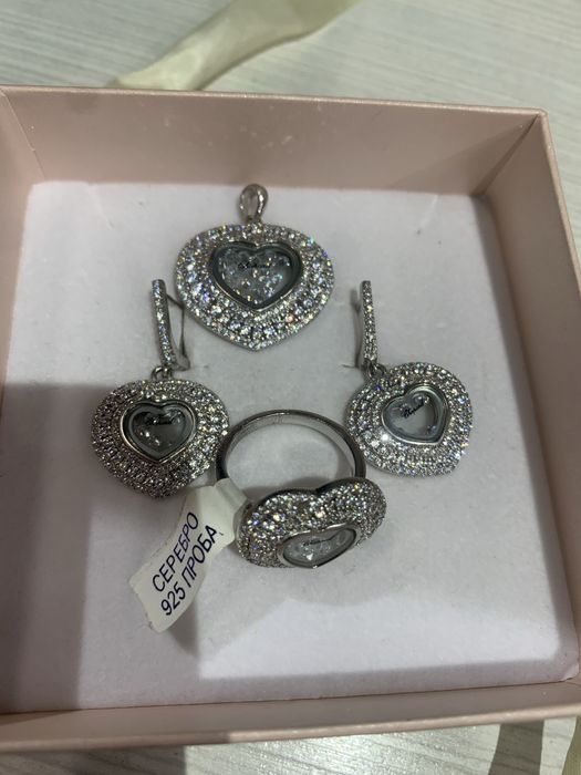 Серебреный комплект