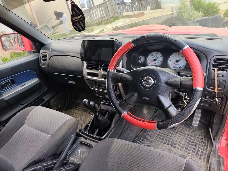 Nissan Navara D22