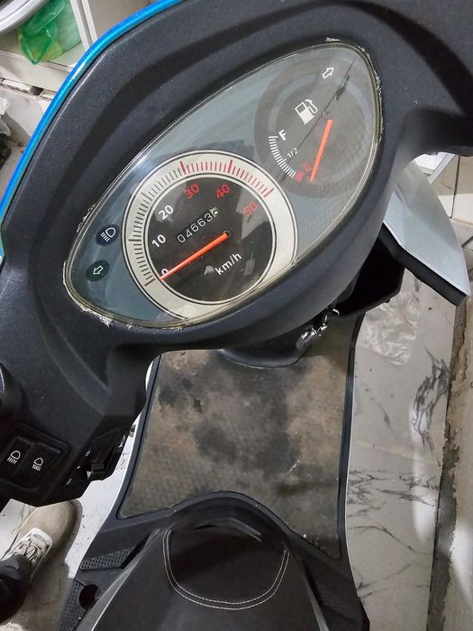 Продаётся бу скутер за 250 000 тг