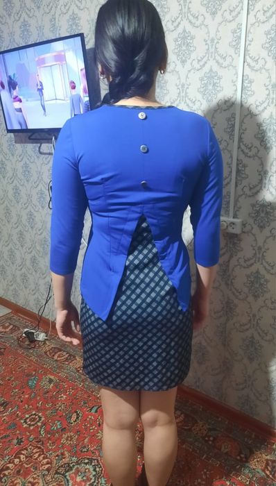 Платье Б/У по 1000