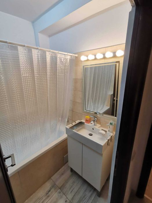 Proprietar casa 5 camere + mansarda + curte Baneasa Pipera