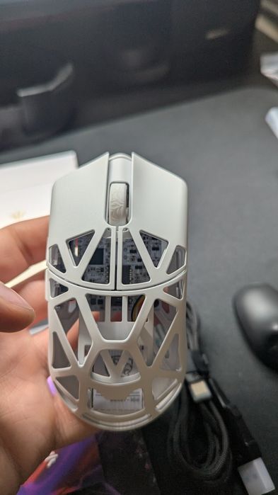 Мышка Wlmouse Beast X mini pro milky white