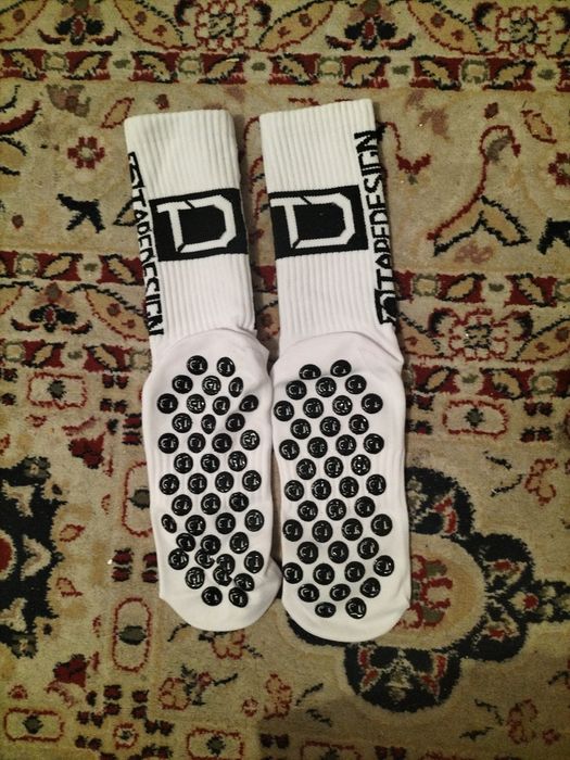 Продам носки tapedesign