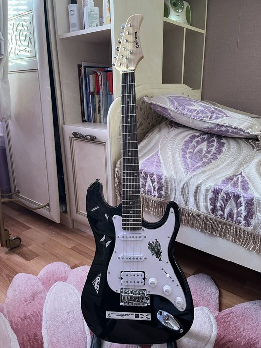 Электрогитара Levinson