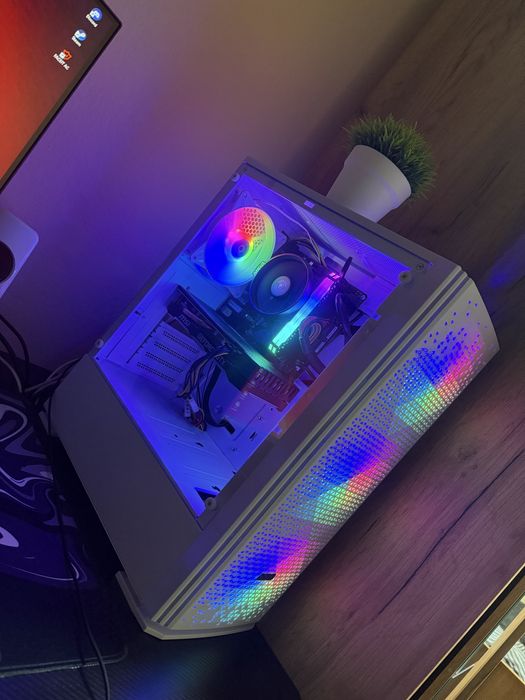 Vand PC AMD Ryzen 7 3800x 4.5 ghz GTX 1660 super 6gb