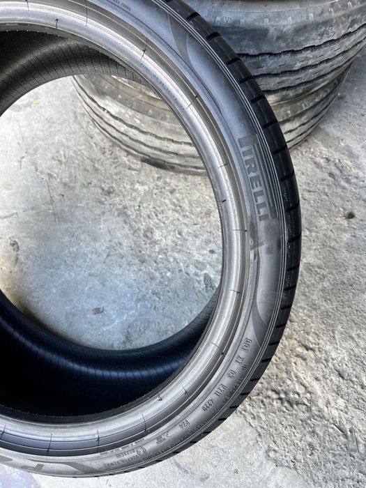 2 anvelope vara ca NOI 255/35/19 , Pirelli , 7 mm