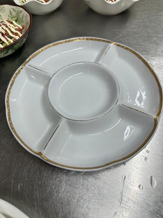 Продам тарелки б/у