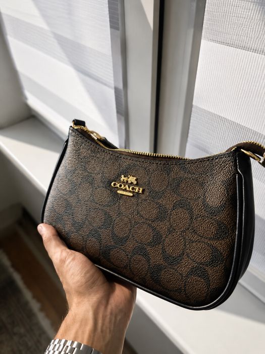 Сумка кросс-боди Coach